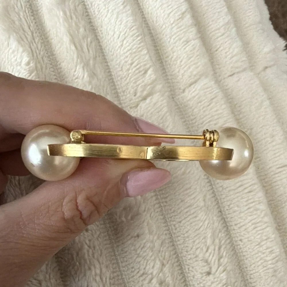 Vintage CHANEL CC Logo Faux Pearl Brooch Pin Gold Tone Metal Statement